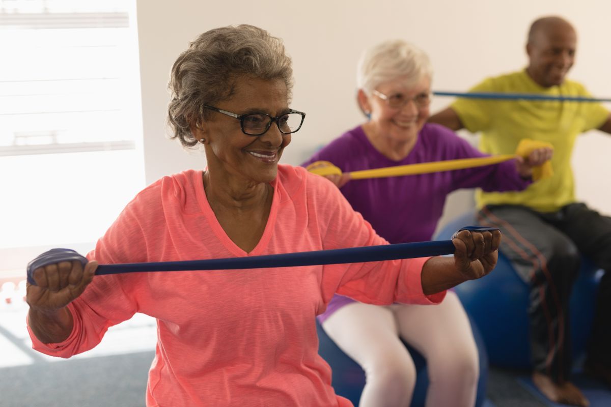 boosting-energy-levels-in-seniors-conservatory-senior-living